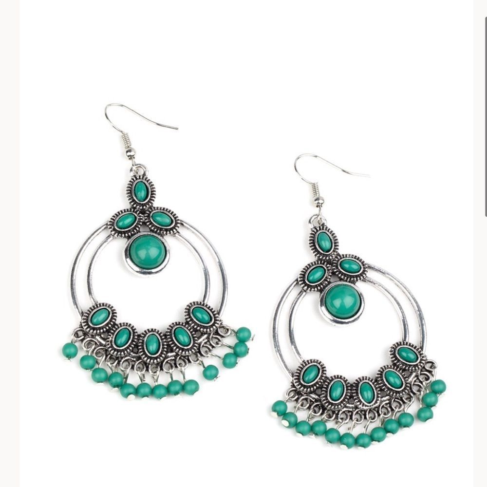 Palm Breeze Green Earring